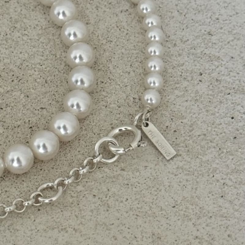 THE BORING Pearl Necklace