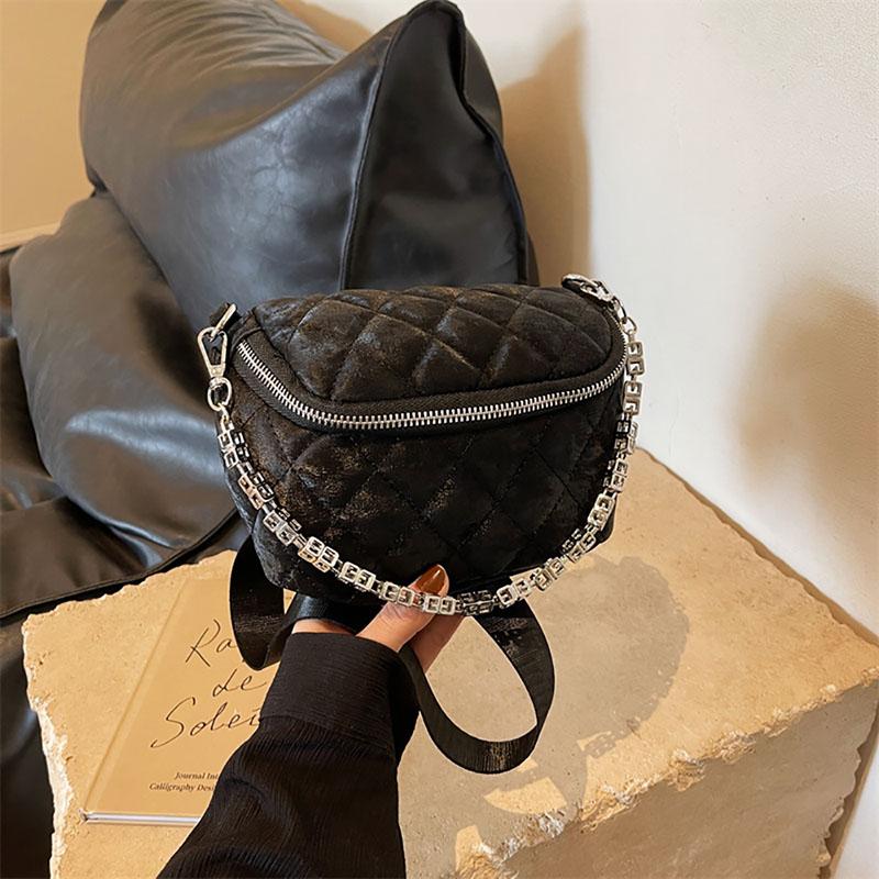 Korean Velvet Texture Fashion Chains Chest Pack Women  New Wide Strap Single Shoulder Bag Retro Light Luxury Crossbody Bag