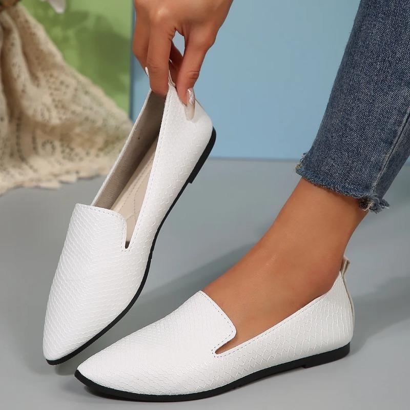 Women's Shoes Light PU Leather Casual Shoes Barefoot Shoes Pointed Toe Leather Shoe Women's Flats Slip-On Loafers Zapatos Mujer