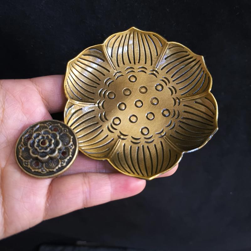 2 in 1 Incense Holder Metal Plum Blossom Plate Alloy Stick Incense Burner Sandalwood Base for Home Decor , Ashtray