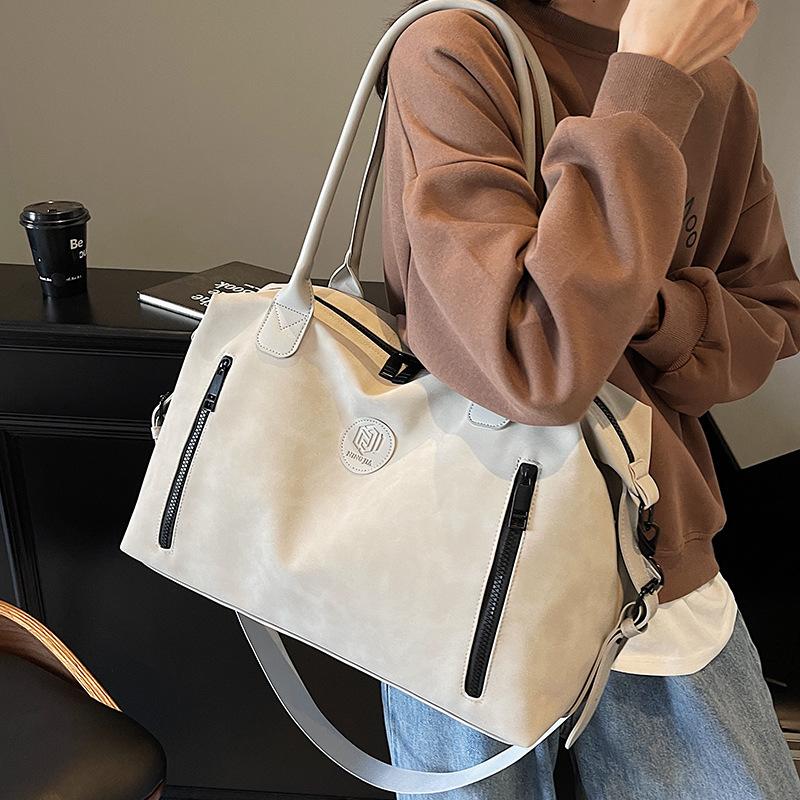 Fashionable and Casual Large-capacity Lightweight Crossbody Tote Bag Travel Single-shoulder Wandering Bag