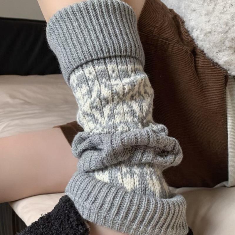 Retro Fel Island Chunky Socks - Thick and Warm Wool Leggings for Autumn and Winter - Grey Diamond Pattern