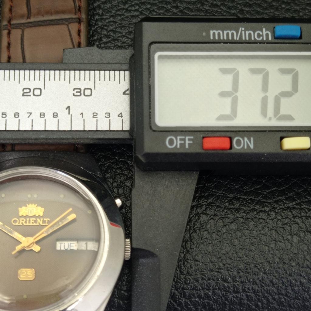 USED ORIENT AUTOMATIC JAPAN 46961 MENS DAY&DATE ORIGINAL DIAL WATCH A432329-2 R111-a432329