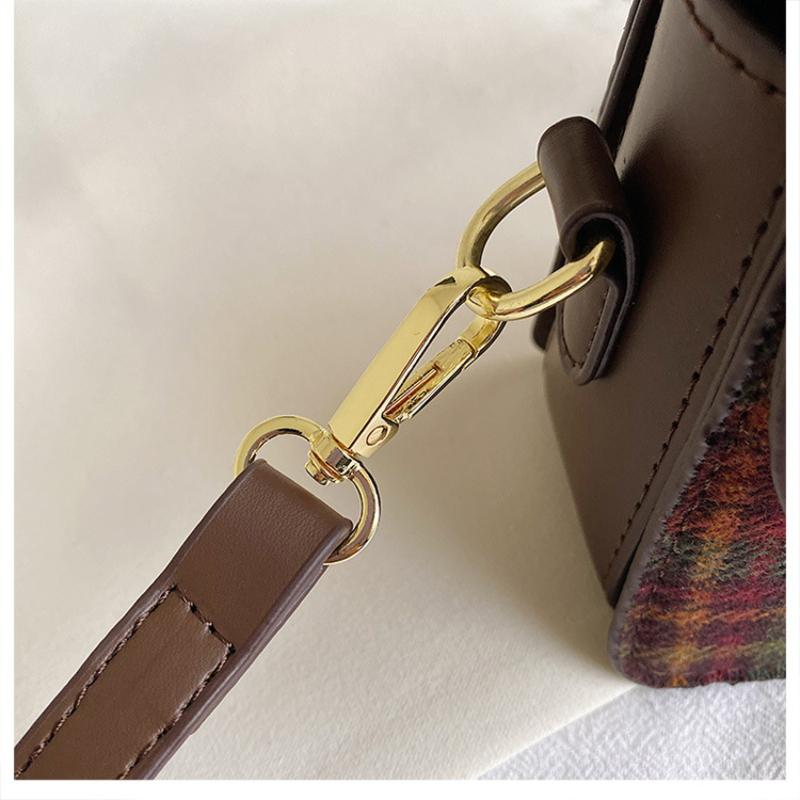 Классическая однотонная сумка на плечо высокого класса для женщин — фото 13