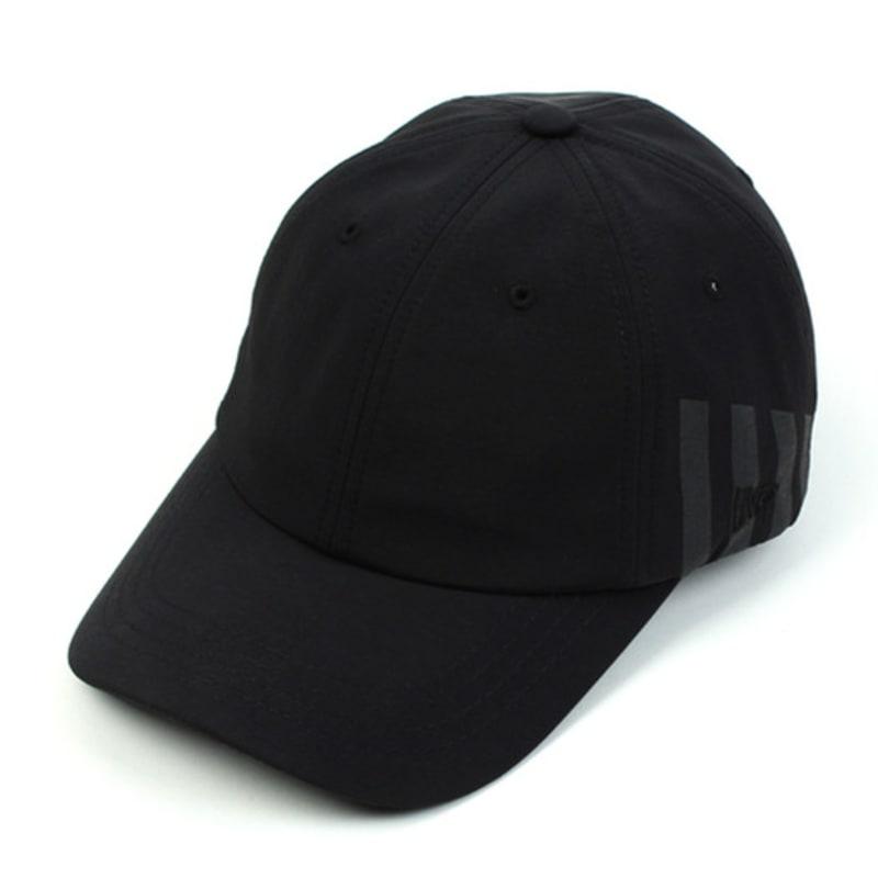 

Universal chemistry Cool Side Print Ballcap FREE