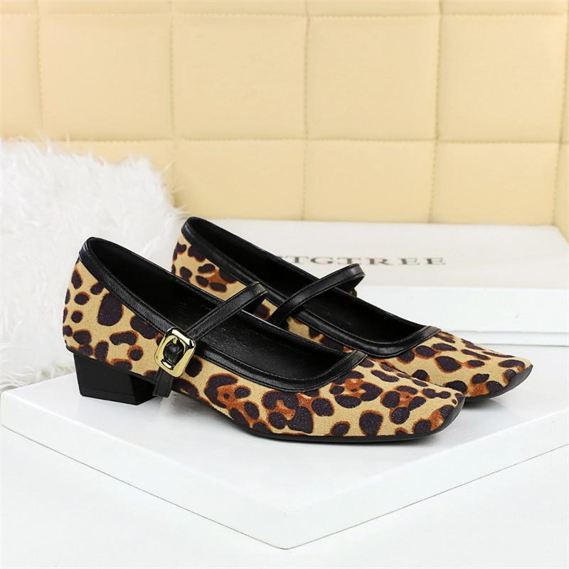 

Korean Simple Suede Square Toe Shallow Mouth Thick Heel Low Heel One-Liner Metal Versatile Single Women Elegant Fashionable 34