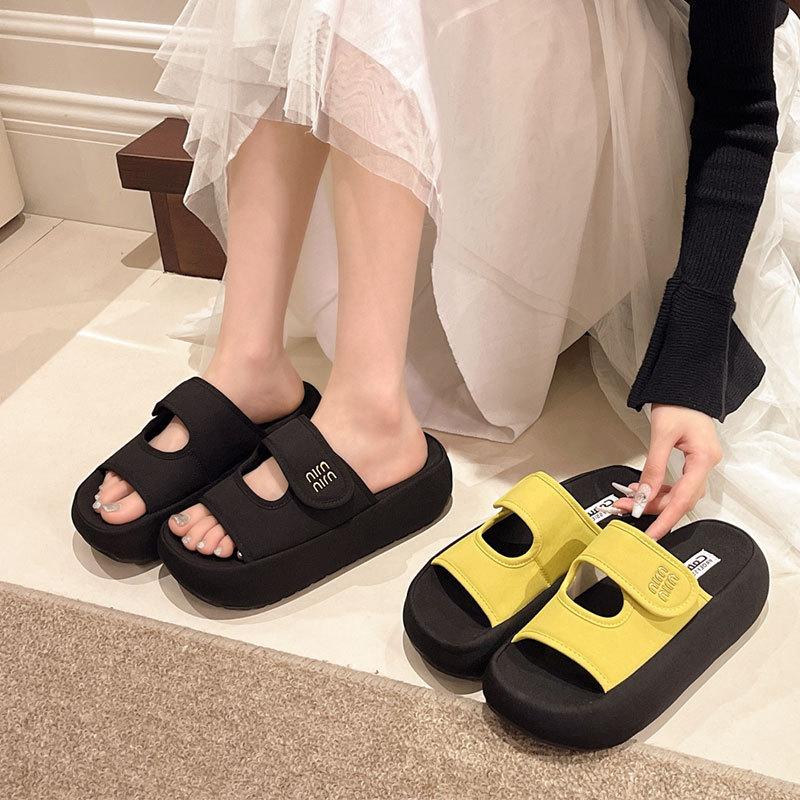 Slip-flop Velcro Versatile Slipper Women 2025 New Summer Outdoor Wear Explosive High-End Heightened Platform Slippers