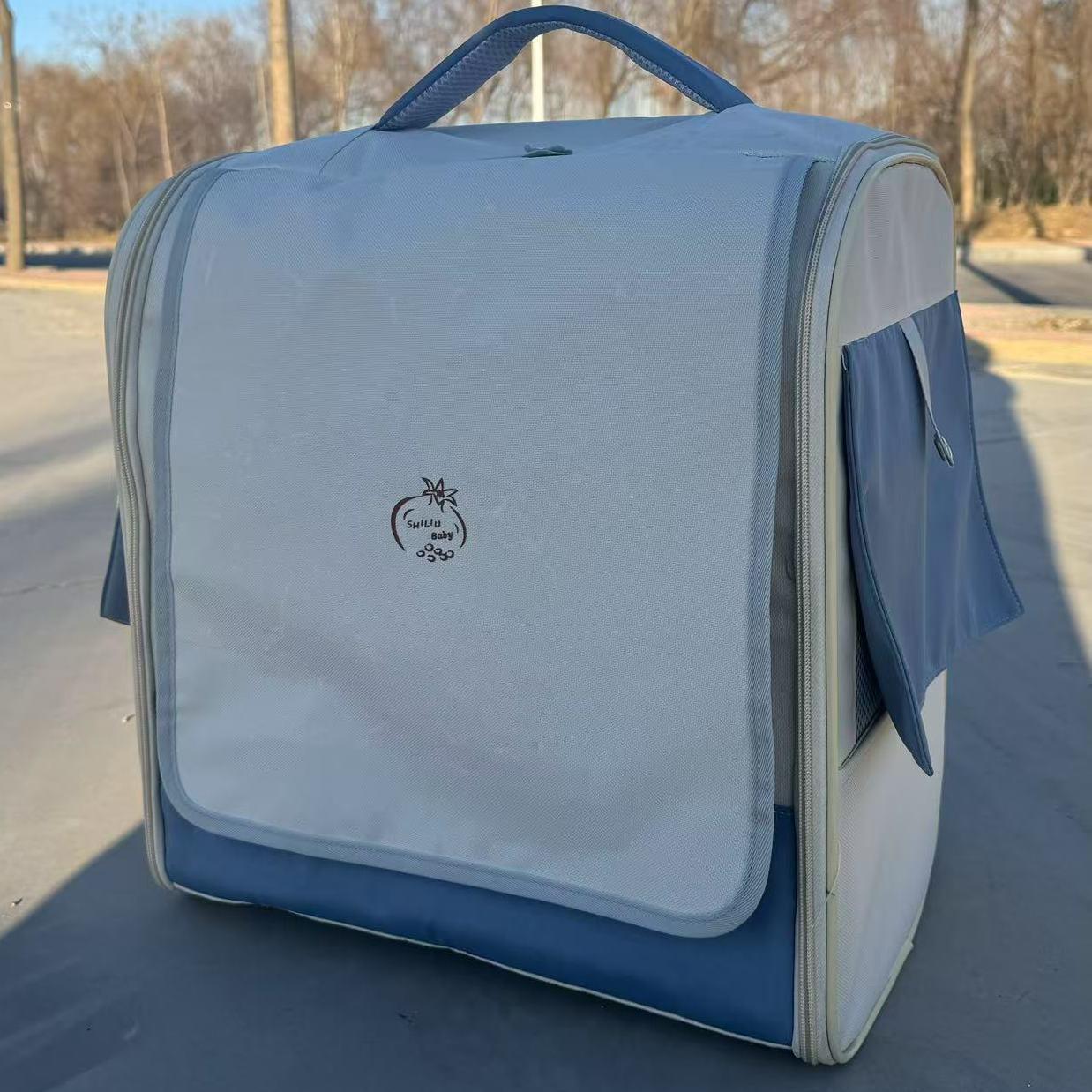 

Foldable Light-Blocking Pet Carrier: Double Shoulder Bag for Cats & Dogs - Japanese Korean Style, Breathable, Portable for Travel