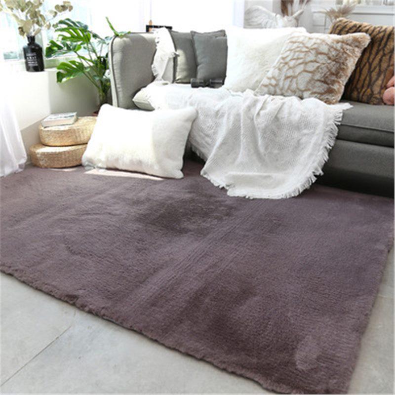 

Nordic Faux Rabbit Fur Carpet: Thickened Polyester-Cotton Floor Mat for Living Room, Bedroom, or Hallway 30cm Diameter