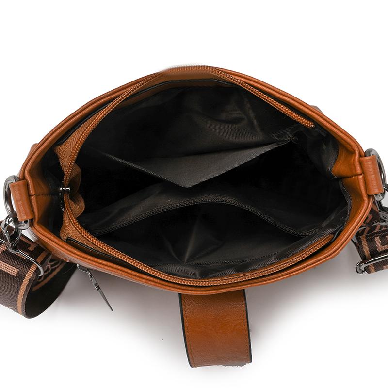 Retro Shoulder Bag 2025 Summer Casual Bucket Crossbody Bag For Women Messenger Bags Brown PU Leather Tassel Ladies Handbag