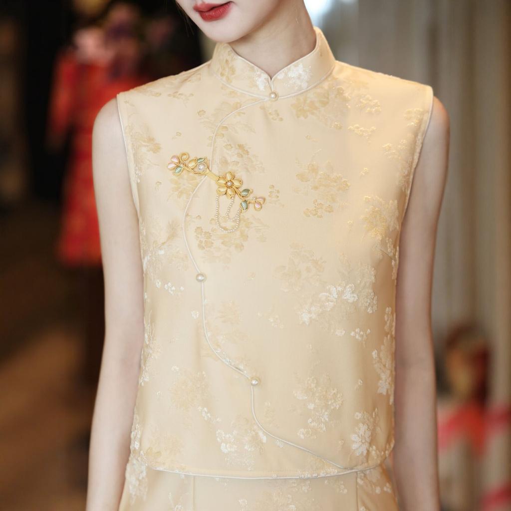 Fashion, new Chinese champagne yellow improved cheongsam two-piece set, sleeveless jacquard bright silk jacquard cheongsam new