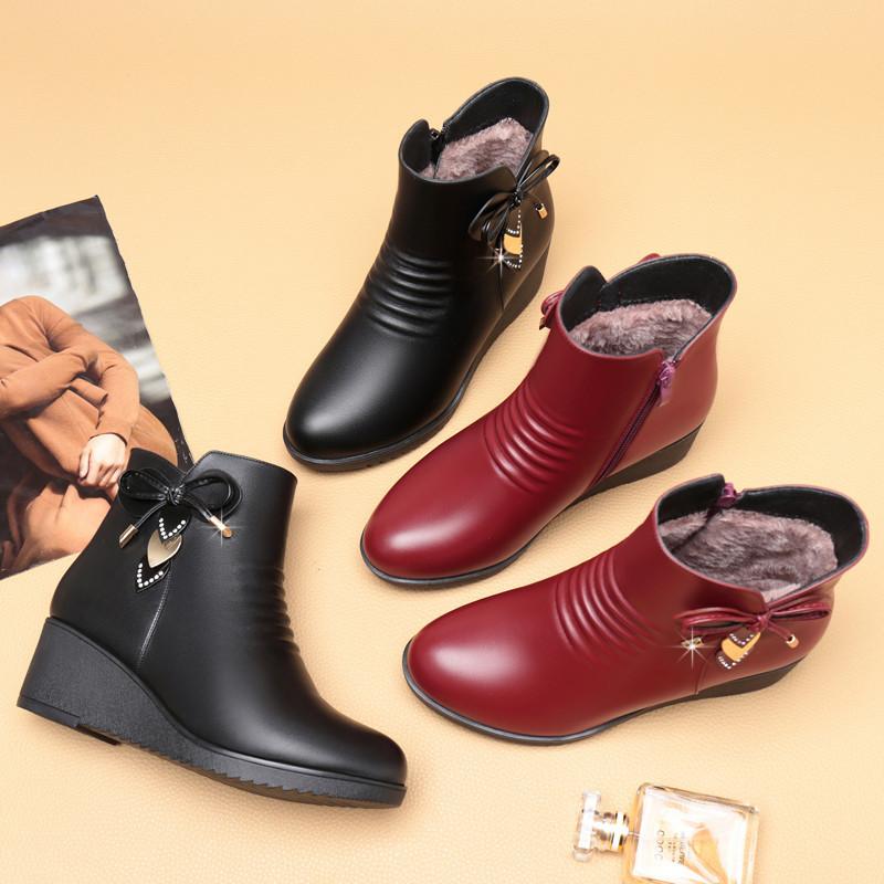 Autumn and winter new mother cotton shoes women's wedge heel velvet short boots non-slip and warm    and elderly women's boots