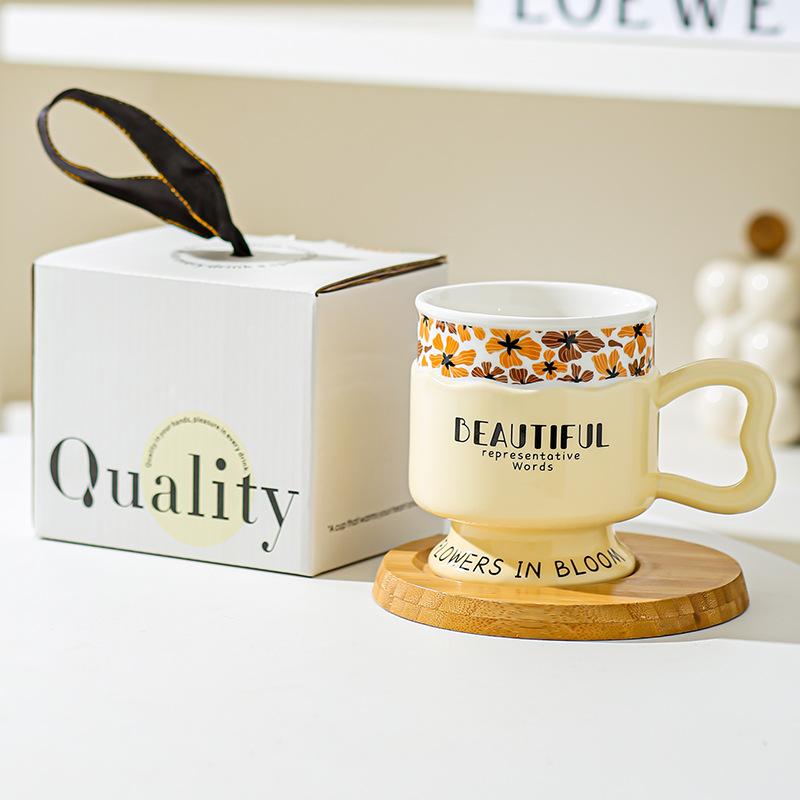 Retro Goblet Mug Light Luxury Couple European Ceramic Milk Cup Gift Women's Home High Value Water Cup