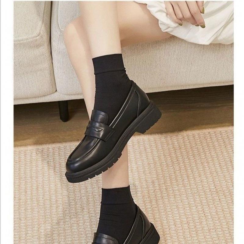 Antislip schoenen platform kleine leren schoenen dames Britse stijl nieuw comfortabel retro zwart loafers zacht leer enkele schoenen