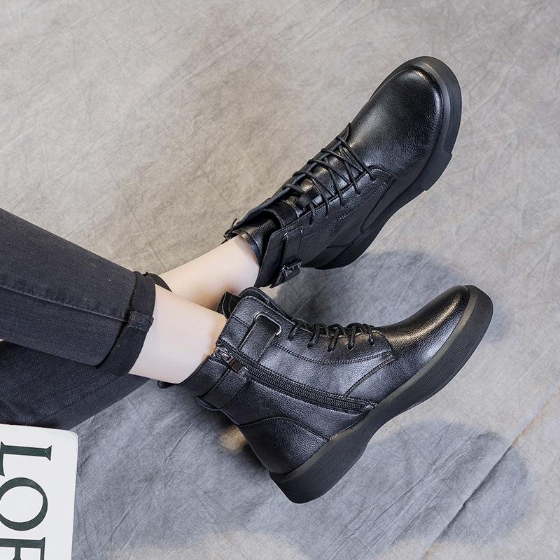 2025 autumn and winter large size leather Martin boots women's velvet warm-soled small short boots retro inner height-increasing flat boots