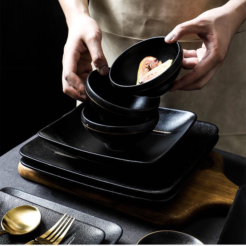 Japanese Style Gold Rimmed Ceramic Bowl Set