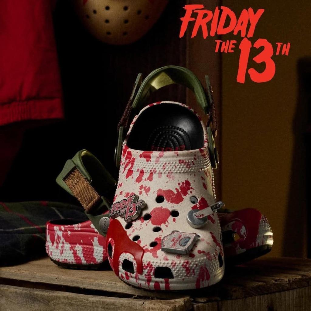 Friday The 13th x Crocs Classic Clog Horror Pack - Jason Unisex Sneakers Tan Red Green 212073-90H