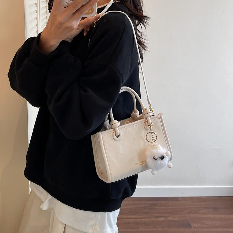 Popular Small Bags, Summer New Commuter Shoulder Bags, Versatile Fashion Messenger Bags