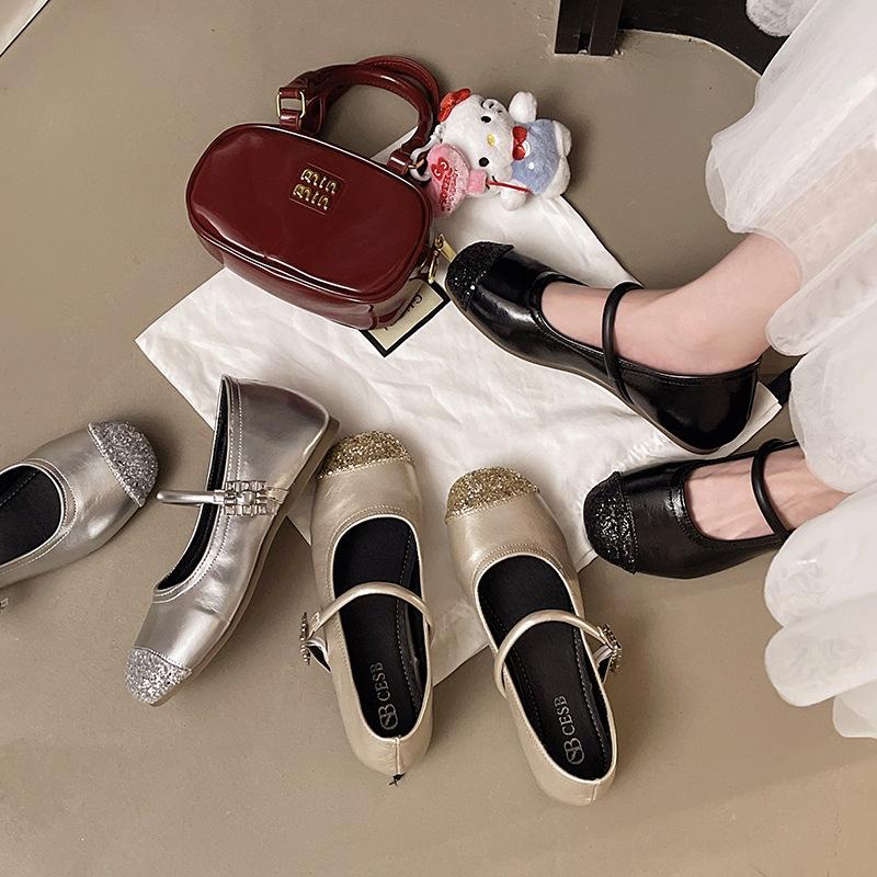 Single Shoes Women's Gentle Evening Flat Bottom Word French New Silver 2025 Spring and Autumn Belt with Skirt Mary Jane Shoes