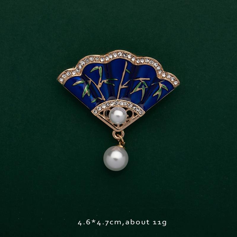 

Модная брошь на лацкан в виде животного, растения, фруктов, еды, смеси, значок на рюкзак, милая булавка