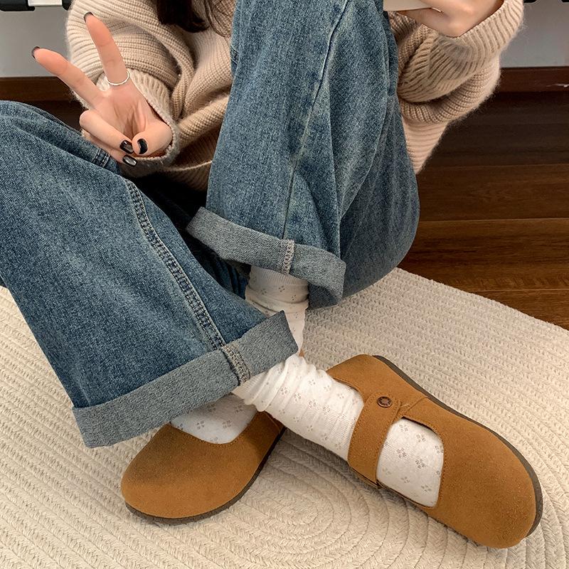Casual Fashion Retro Round Head Flat Bottom Shallow Mouth Single Shoes Women's 2025 New Spring and Autumn Versatile Skirt Mary Jane Shoes