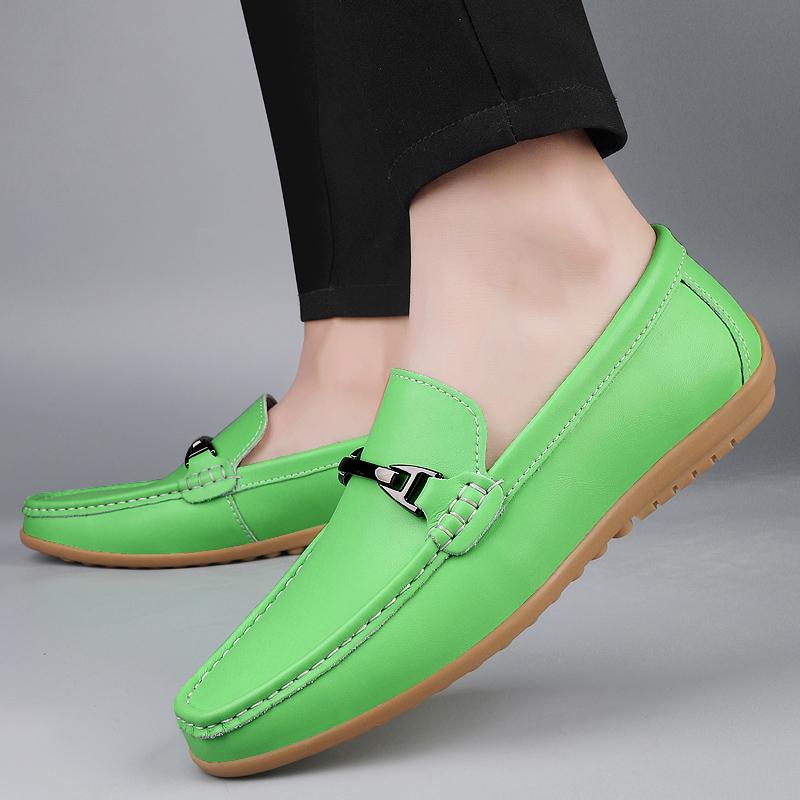 Fashion 2025 New Fashion Men Korean Style Soft Leather Slip-on Business Loafers Shoes Man Casual Lazy Boat Shoes Comfort Driving Shoes