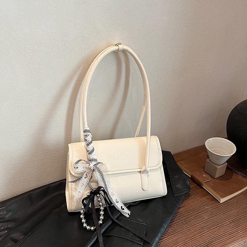 Large-capacity Bag Women's Spring and Summer 2025 New Niche Design Shoulder Underarm Bag Korean Version Women's Commuter Tote Bag