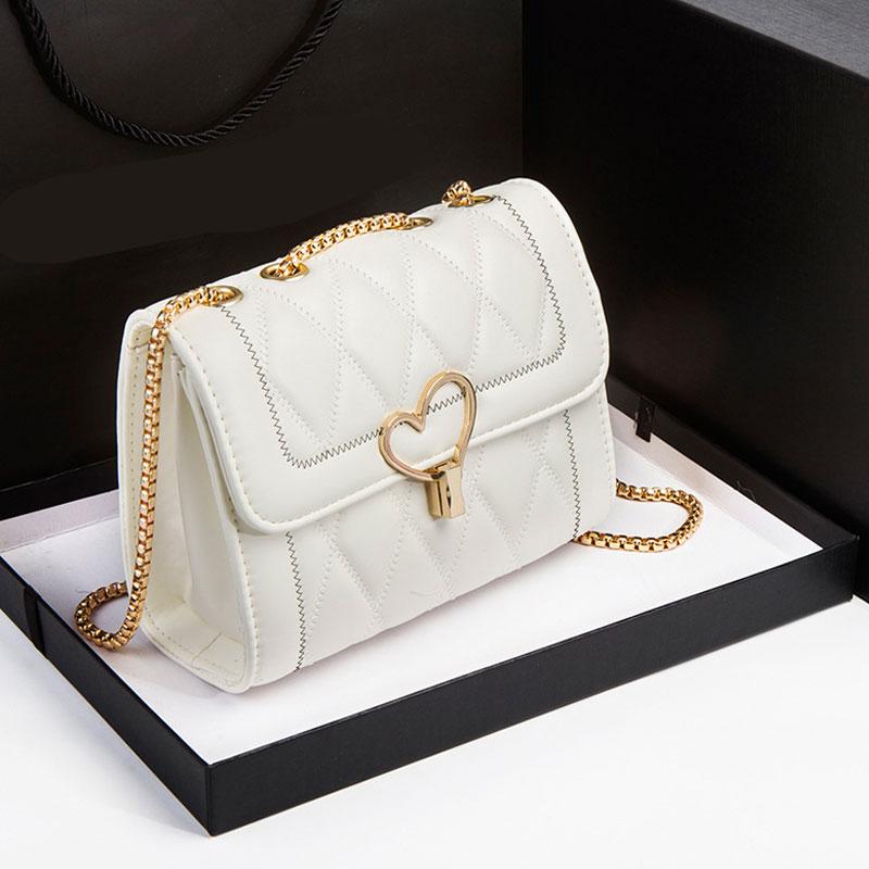 small lightweight purses