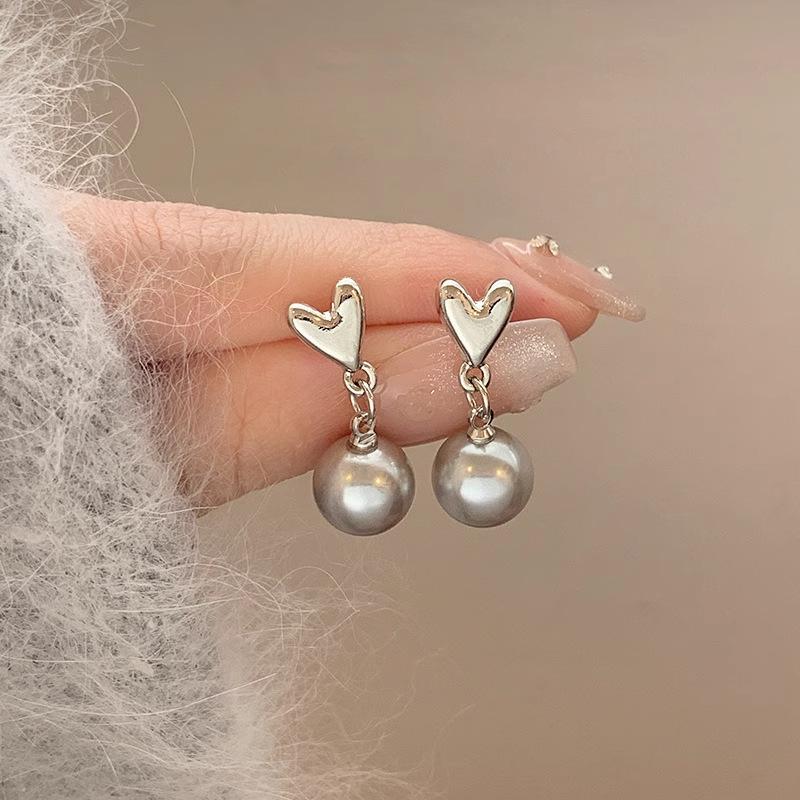Fashion Grey Pearl Heart-Shaped Tassel Earrings for Women Girl Korea Style Simplicity Dangle Earrings Daily Commute Jewelry Gift
