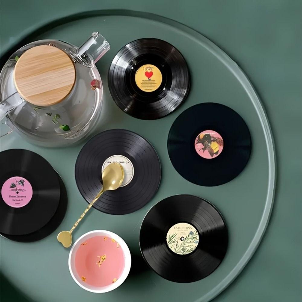 6Pcs 2D Printed Vinyl Record Coasters Anti-slip Retro Record Design Wooden Coasters Heat Insulation Cup Mats Photography Props
