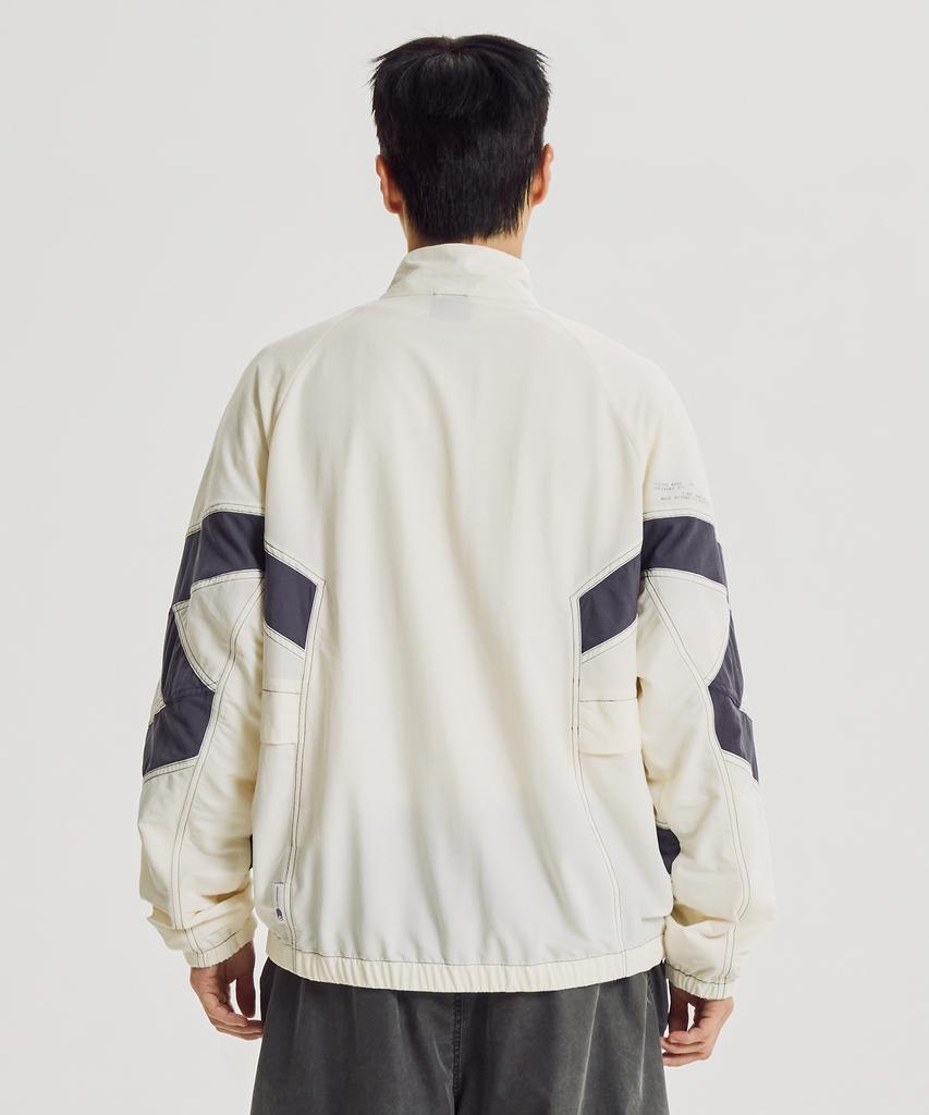 New Balance Nbnag31833 / Uni Escape Stand Neck Warm-Up Jacket (Ivory)