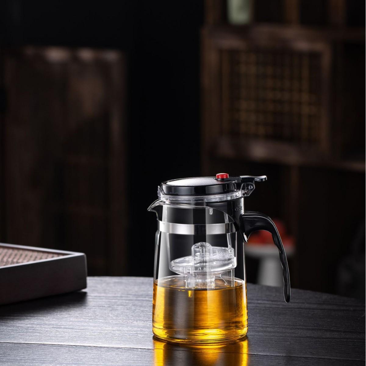 Elegant Heat-Resistant Glass Teapot with Filter - Creative Tea Brewer for Home or Office