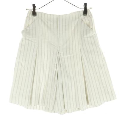 Kozmetické produkty Mila Owen Pruhované šortky Biela farba Dámske Použité