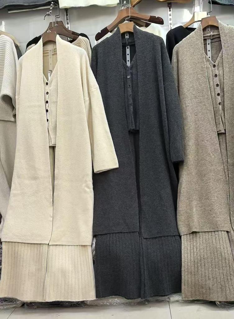 Women's Korean Style Knit Cardigan Set: Casual Loose Vest & Wide-Leg Pants Three-Piece for Autumn/Winter.