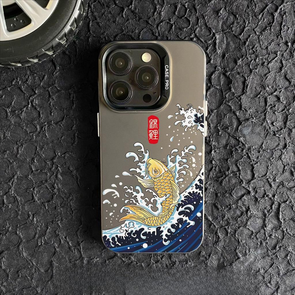 Color Silver Good Luck Koi Is Suitable for Apple 15 Mobile Phone Case iphone14plus/12Promax/11/13