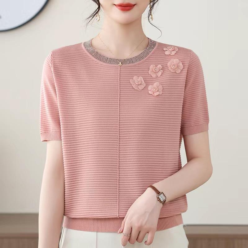 

Women Black Short Sleeve Knit Top With Rhinestone Neckline And 3D Flower Appliques L рожевий