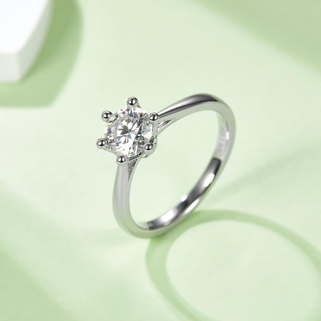 Women's Luxury Round Brilliant Cut Moissanite Engagement Ring with Prong Setting 1CT D Color Sterling Silver Rhodium Plated