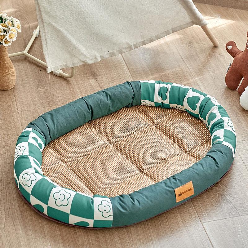 Summer Cooling Pet Dog Mat Ice Pad Dog Sleeping Square Mats for Dogs Cats Pet Kennel Top Quality Cool Cold Silk Dog Bed