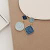 Französische Elegante Blaue Asymmetrische Geometrische Ohrringe Damen Einfacher Modeschmuck Für Party und Tägliches Tragen