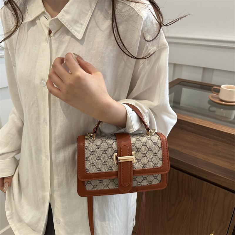 2024 New Vintage Style High-quality Single Shoulder Bag With Unique Print Design