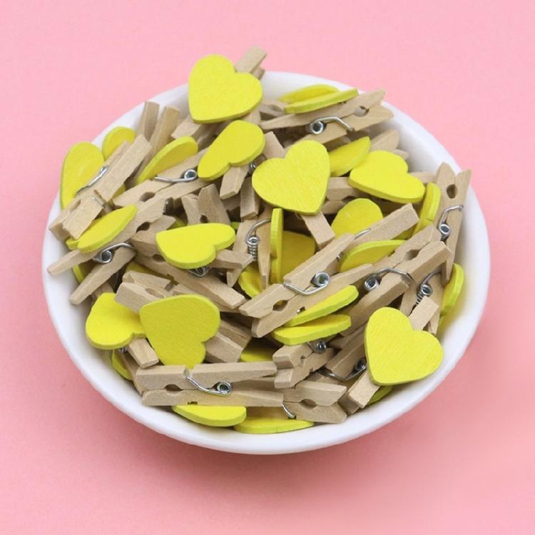 50Pcs Wood Heart Shape Pegs Wood Photo Display Clips Wood Clothes Pegs Photo Pins Set for Arts Crafts Hanging Pictures