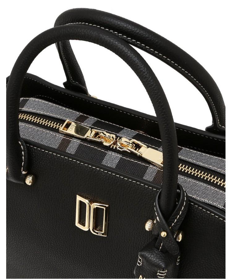 Daks Womens Accessories Black Dd Logo Cowhide Tote Bag_Dcba6E750Bk