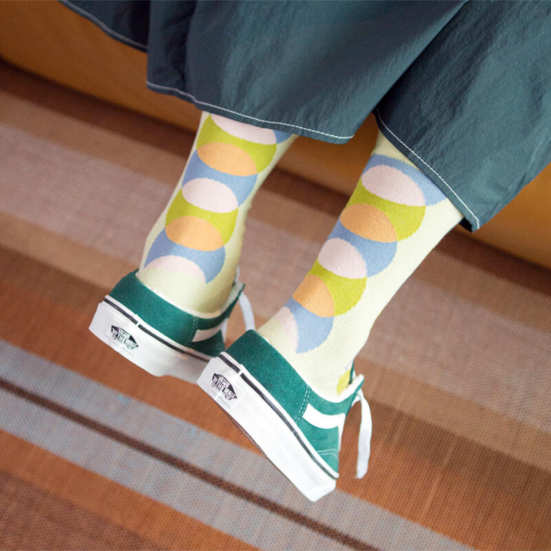 Circle Women's Mid-Calf Fashion Socks Rssw043
