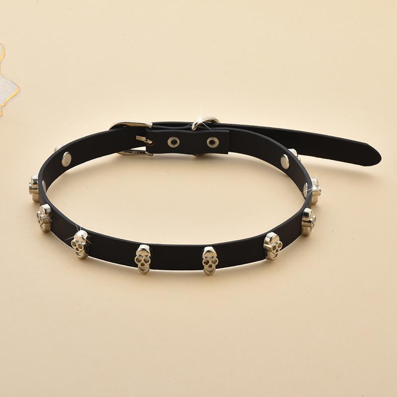 Trendy Retro Ladies Collar Personality Black Leather Collar Skull Neck Chain Punk Collarbone Neck