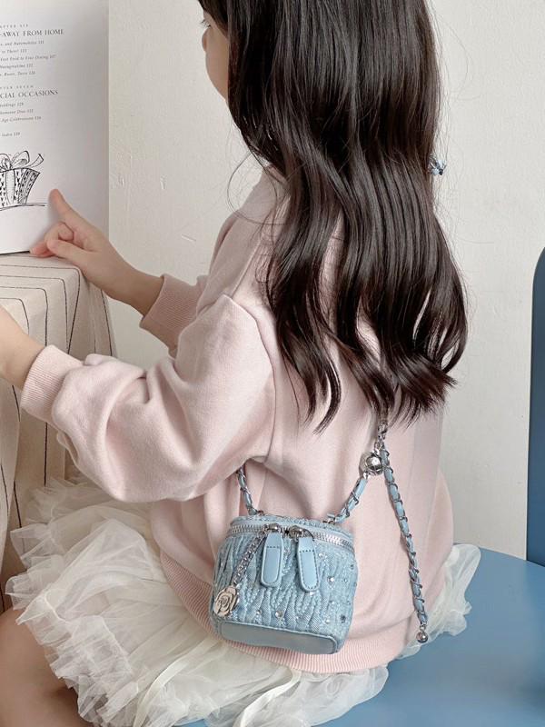 Mini kwadratowa torebka na łańcuszku: Luksusowa czerwona torebka crossbody z haftem i cyrkoniami, wszechstronna dla kobiet i dzieci, styl koreański.