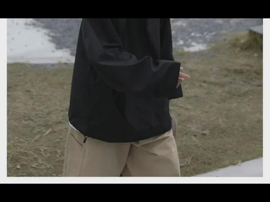 Pánská trendy černá bunda Warrior s kapucí – větruvzdorná a voděodolná, ideální na jaro a podzim