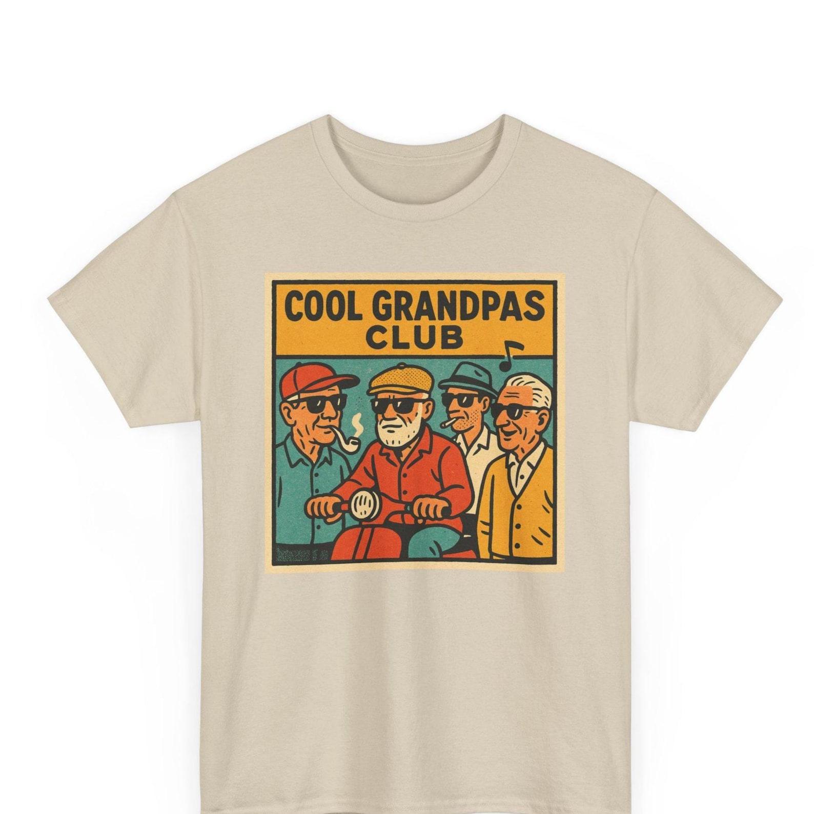 Cool Grandpas Club Retro Comic Unisex T-Shirt | Funny Grandpa Graphic Tee | Vintage Grandfather Gift for Him | Playful Family Streetwear 4XL
