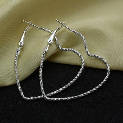 1 Paar Damen Eleganter Schmuck Silberfarbe Zinklegierung Herzform Creolen Hängeohrringe für Hochzeitsfeier