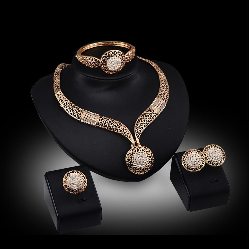 Women's Fashionable Design Metal Earrings, Necklaces, Bracelets, and Ring Sets Suitable for Banquets and Holiday Gifts