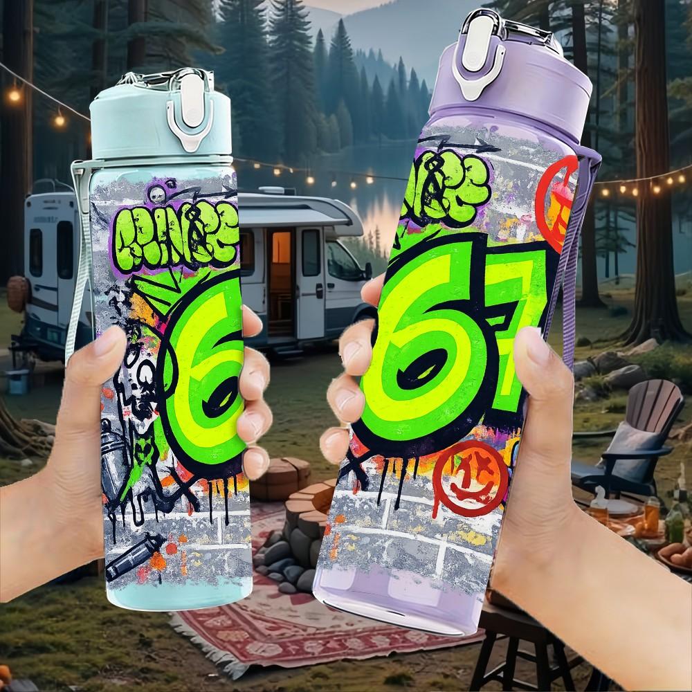 1PC Bright Six Seven Graffiti Number Art 750ml Color Plastic Sports Water Bottle Leakproof Flip Straw Lid Suitable for Sports Office Home Use